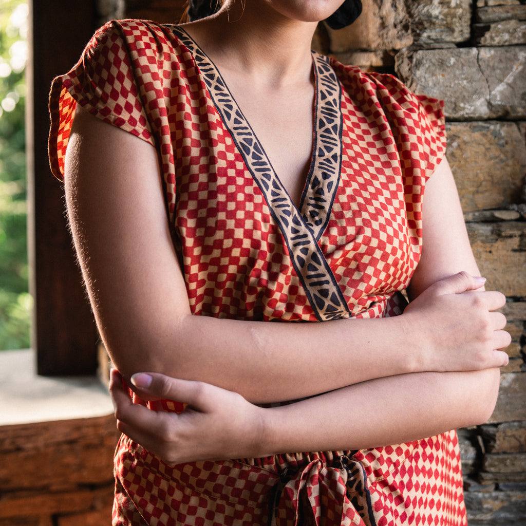 Madder Checkered Grid Top