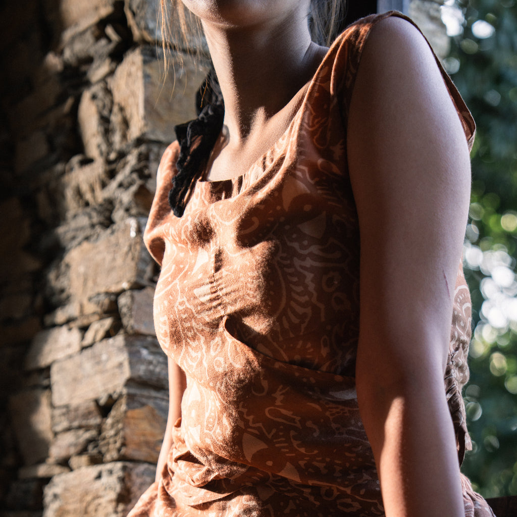 Cutch Camouflaged Eye Top