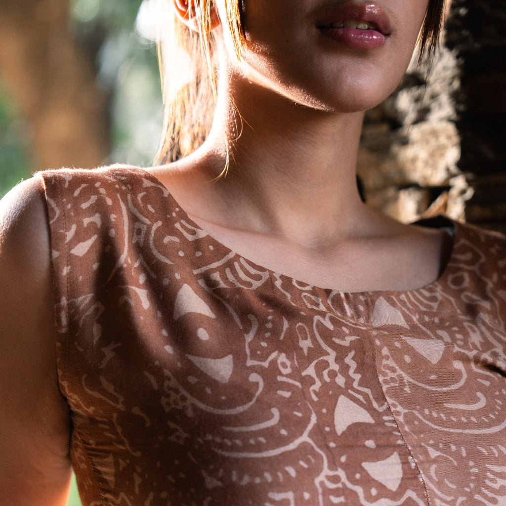 Cutch Camouflaged Eye Top - Vinyasa